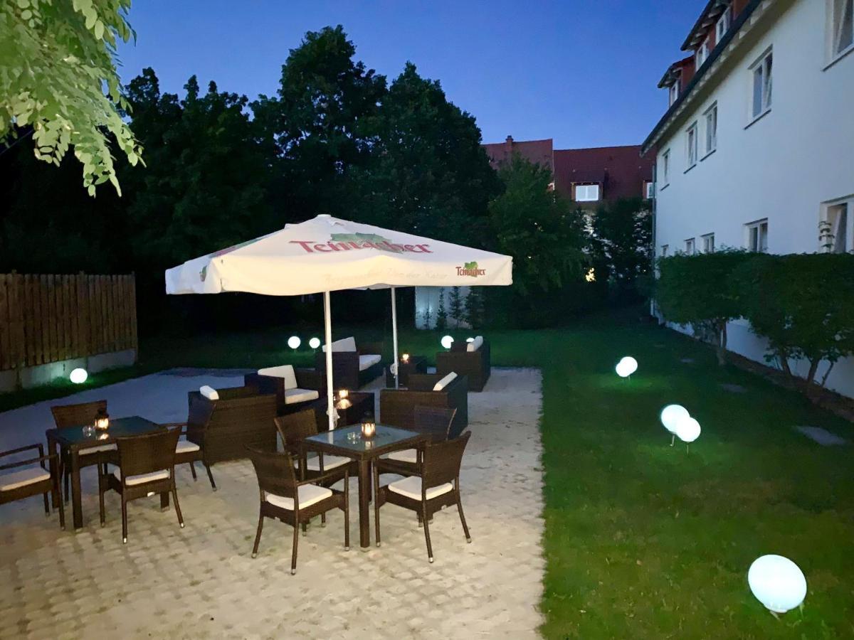 Hotel Ambiente Walldorf Walldorf  Exteriér fotografie